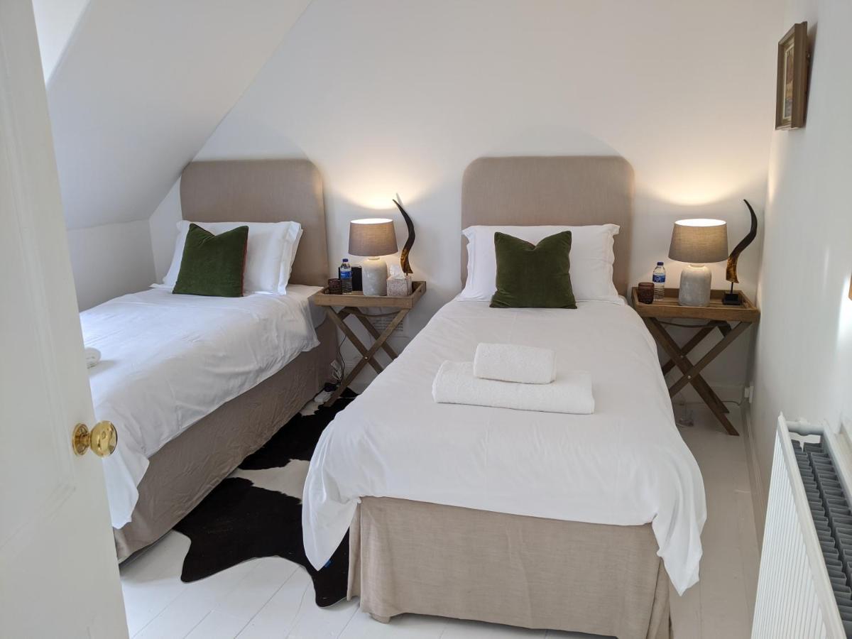 Central Hawick Spacious Stylish Flat With Log Burner Екстер'єр фото