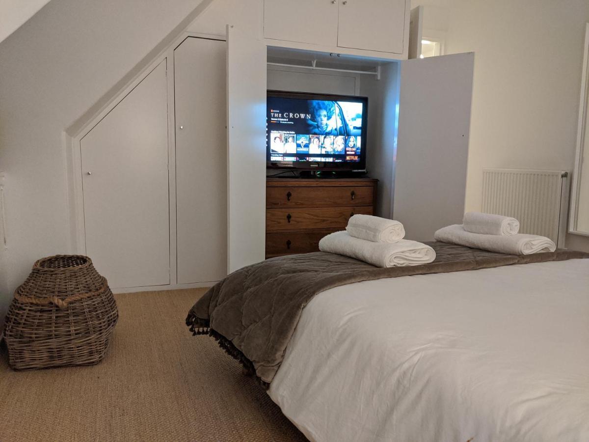 Central Hawick Spacious Stylish Flat With Log Burner Екстер'єр фото